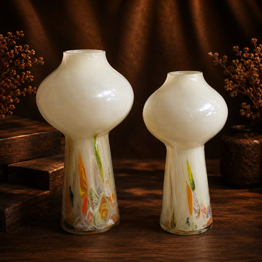 Set of 2 Glass Flower Vases